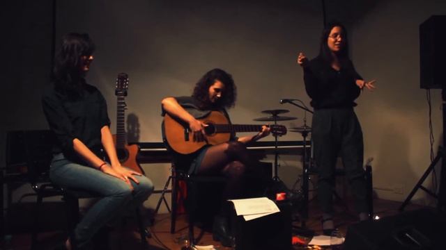 La Celestina, de Lhasa de Sela, interpretado por Naranja смотреть онлайн