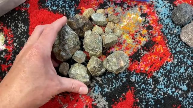 Reseller Category Highlight: Rough Mineral Or Gemstone Specimens. смотреть онлайн