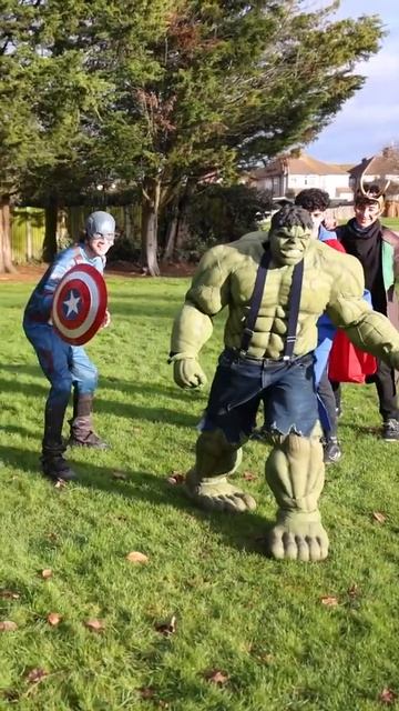 Hulk In Squid Game! смотреть онлайн