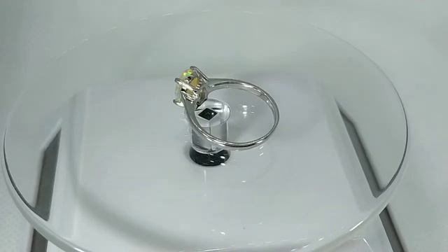 Кольцо с натуральным эфиопским опалом 1.09 ct Размер смотреть онлайн