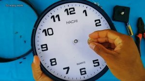 HOW TO REPLACE A QUARTZ CLOCK MECHANISM - Wall clock machine repair at home