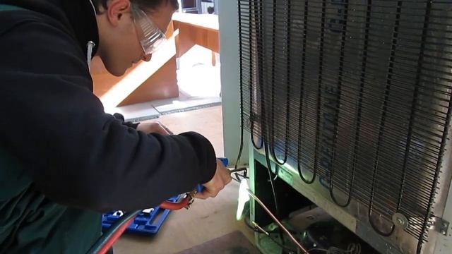 Машиніст холодильних установок смотреть онлайн