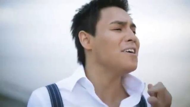 Кайрат Тунтеков - Наз Коныр (Official Music Video) смотреть онлайн