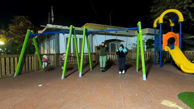 Μας έγραψαν οι εφημερίδες | Vlogmas day 7 | Vanessa Mi смотреть онлайн