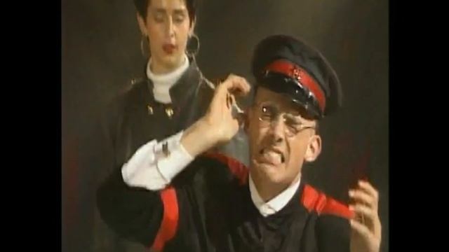 Confetti's - C in China смотреть онлайн