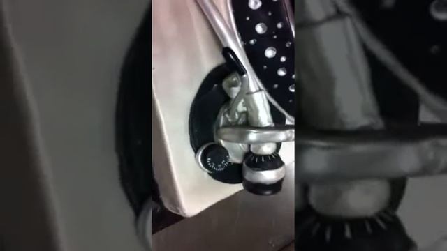 Kick ass kake turntable смотреть онлайн