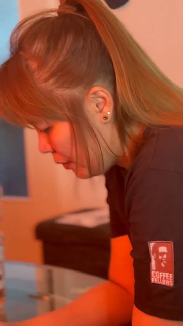 Vanessa working in Coffee Fellows/Frankfurt Germany 🇩🇪/short video смотреть онлайн