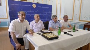 Ахмед Кулиев встретился с медицинскими работниками Дербента