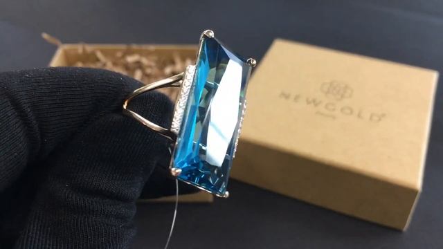 !! Кольцо 099520 из красного золота 585 пробы с наноситалом топаз голубой и фианитами