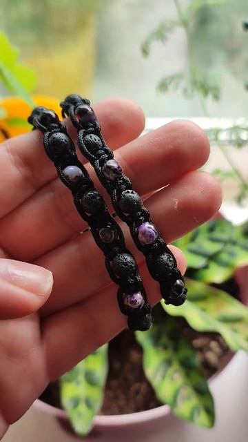 🖤Мужские браслеты Шамбала с камнями агата и лавовым вулканическим камнем.🌋 Размер регулируется смотреть онлайн