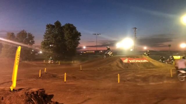 6/9 MACSTRAVAGANZA pt. 2 ft. Ronnie Mac, Danny Duncan, Larry Enticer - 365 Vlogs w/ Brett Cue - 10 смотреть онлайн