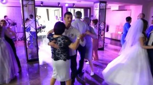 ЧОМ ТРАВА ЗЕЛЕНА - ВЕСІЛЬНИЙ ВАЛЬС. ПОБЕРЕЖЖЯ - РОЛЯДА 2021. @VESILLYASHOW