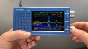 Malachite Malahit DSP SDR Receiver V5 receiving MW, SW and FM Radio