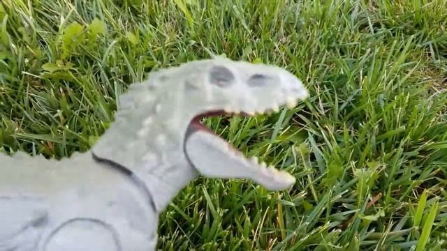 Cool Robert vs Indominus Rex смотреть онлайн