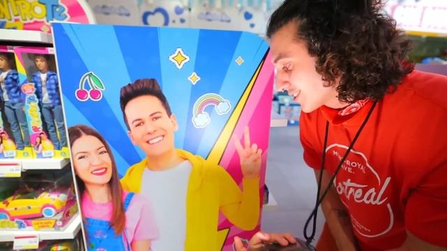 CI NASCONDIAMO TUTTA LA NOTTE IN UN NEGOZIO e ARRIVA LA POLIZIA!! смотреть онлайн