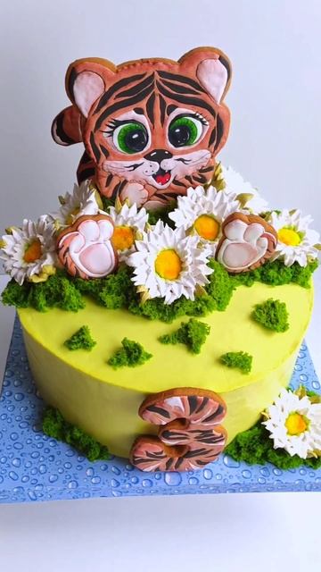 Шоколадный медовик+ мед.пряники+цветы зефирные#тортберезники#зефир#медовик#food#cake#cakedecorating смотреть онлайн