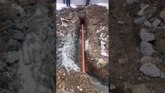 Замена трубы канализации 110мм. Старая труба испорченная щелочью . смотреть онлайн