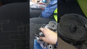 Поставил новый диодный мост в генераторе, а зарядки нет.