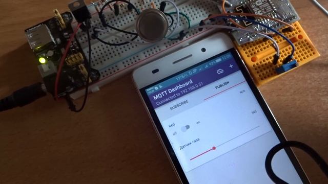 ESP8266-12F, MQTT Gas sensor смотреть онлайн