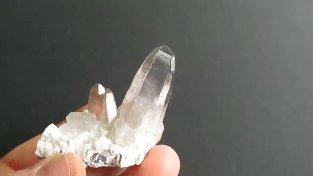 Rauchquarz xx auf Orthoklas + Mt. Malosa,Zomba Plateau/Malawi смотреть онлайн