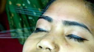 Easy Eyebrows Threading Tutorial / by Apsara all in one