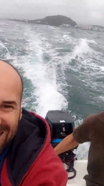 Testando a Lancha WR #Shorts смотреть онлайн