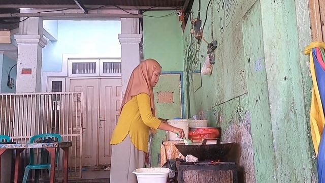 Puasa siang× enak nya istirahat aku kluar buat panas panasan yang bawa berkah rejeki buat jualan