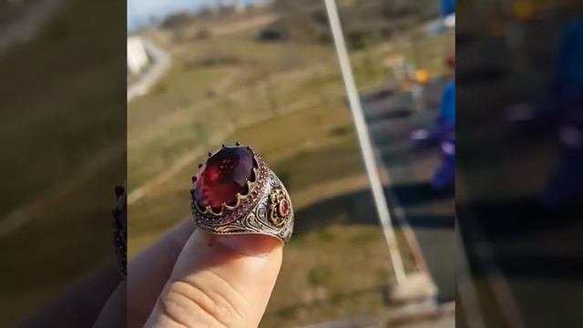 Печатки из серебра Красный циркон камень ручной работы