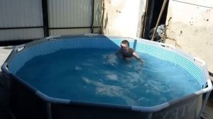 Купаюсь в бассейне 14 часть