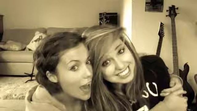 Iris - Nicole & Ashleigh (ACOUSTIC RADIOMERCY) смотреть онлайн