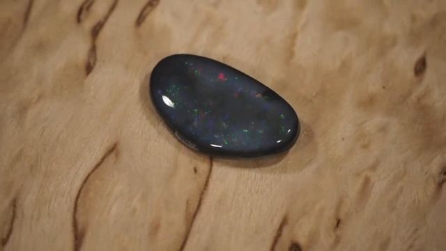 Черный австралийский опал смотреть онлайн