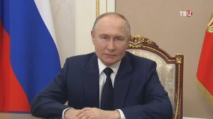 Путин поздравил военных с Днём защитника Отечества / События на ТВЦ