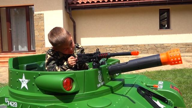 Dima unboxing and ride on new power wheels TANK