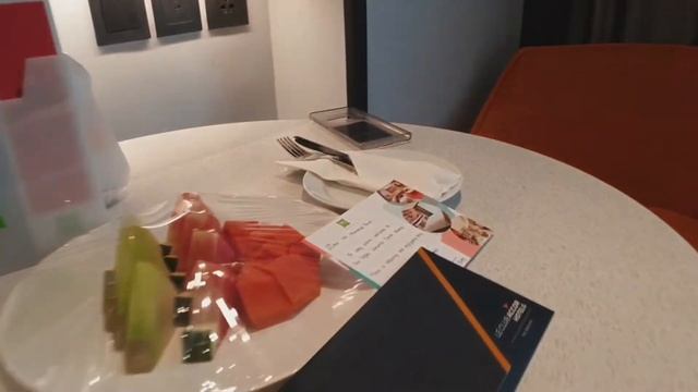 HOTEL REVIEW: Ibis Style Jakarta, Tanah Abang | Hotel Heits Dekat Pasar смотреть онлайн