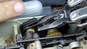 Ремонт Зиг-Заг  швейная машинка чайка