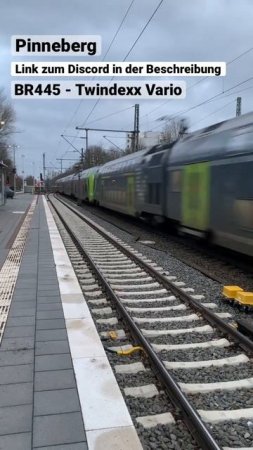 Pinneberg | Vorbeifahrt: RE7(BR445) nach Flensburg/Kiel Hbf #shorts #hamburg #zug #db #pinneberg