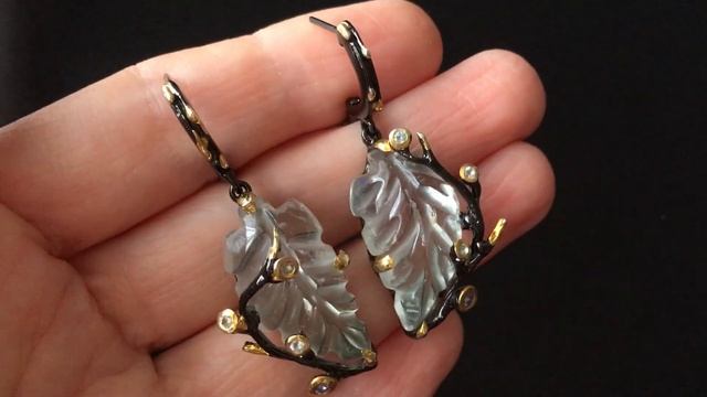 Серебряные серьги с резным празиолитом смотреть онлайн