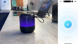 Беспроводная колонка Soundcore Glow Mini