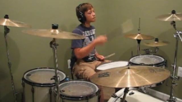 Flo Rida-Low(Travis Barker remix) DRUM COVER