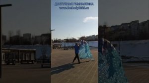 Разминка с 8-ми метровой лентой Дракона в Ландшафтном парке Митино