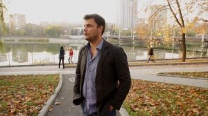 Листья падали