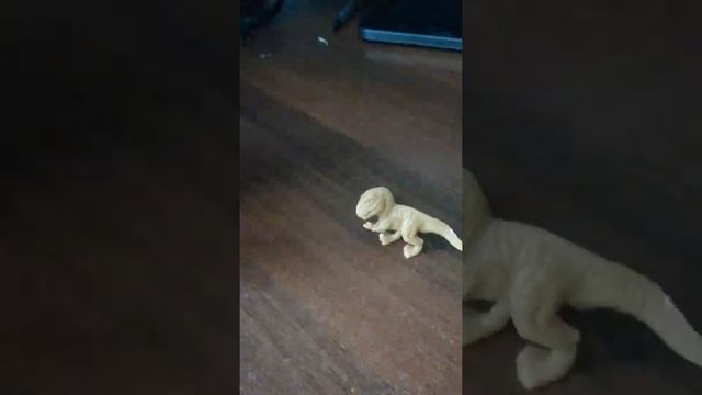 Годзилла VS тиранозавра 😂😂😂😂😂😂😂😂🦖🦖