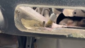 Ford Scorpio. Снять старые покрытия