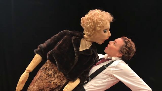 Broken nails. A Marlene Dietrich dialogue смотреть онлайн