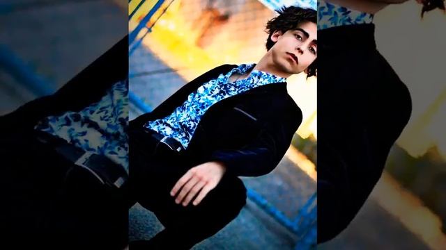 Короткое видео. А моём краше. смотреть онлайн