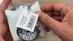 Seiko Conceptual Chronograph Quartz Men’s Watch SSB343P1 (Unboxing) @UnboxWatches