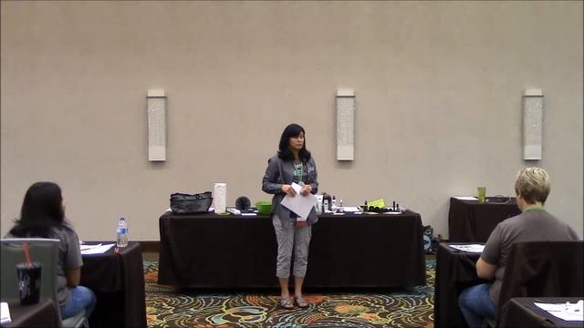 Facials & Mineral Makeup with Tracey Gengler смотреть онлайн