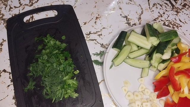 Тайский салат смотреть онлайн