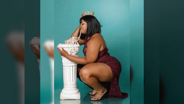 GODDESS ME PLEASE смотреть онлайн