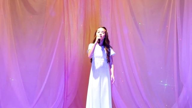 Арина Угренева (10 лет) Колокольчик мой хрустальный Мастерская эстрадного вокала ФЕЙЕРВЕРК смотреть онлайн